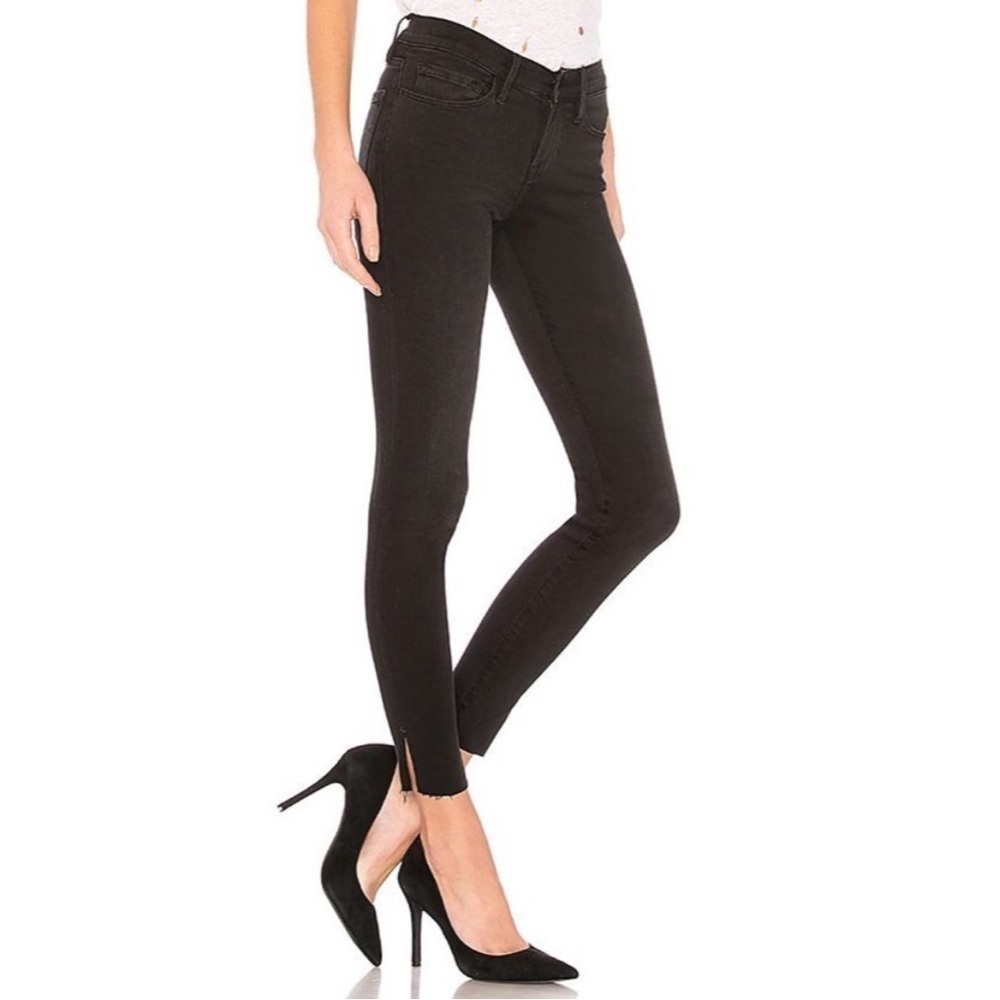 Frame Le Skinny de Jeanne Side Slit Jeans in Oxshott Washed Faded Black | 26